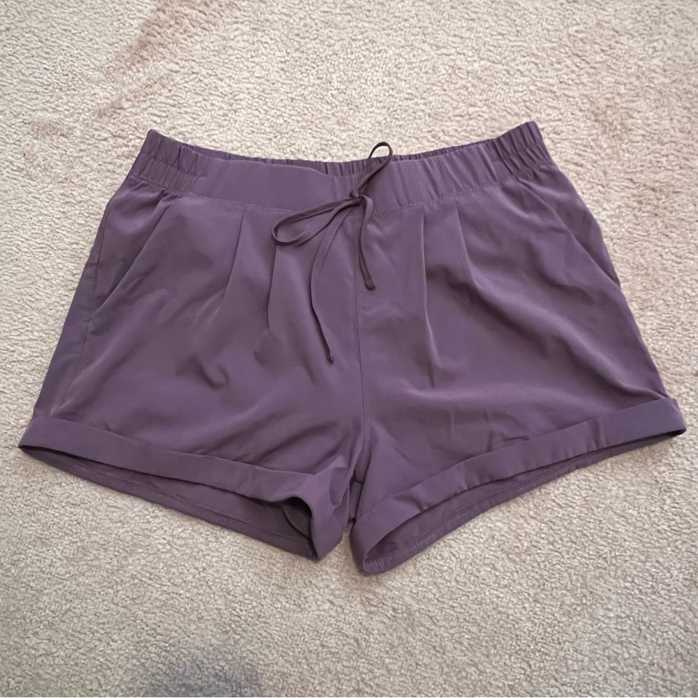 Zyia Lavender Summer Shorts